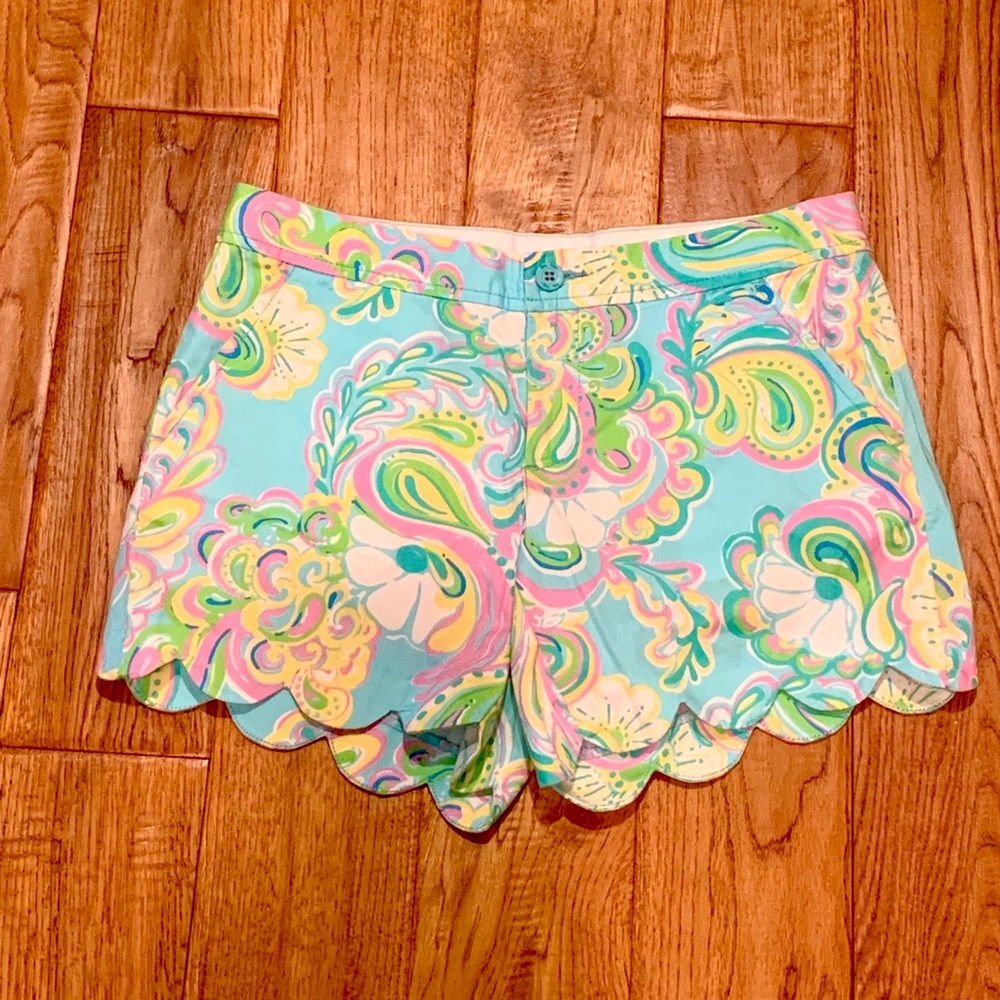 Lilly Pulitzer Special Swirl Buttercup Shorts- 2